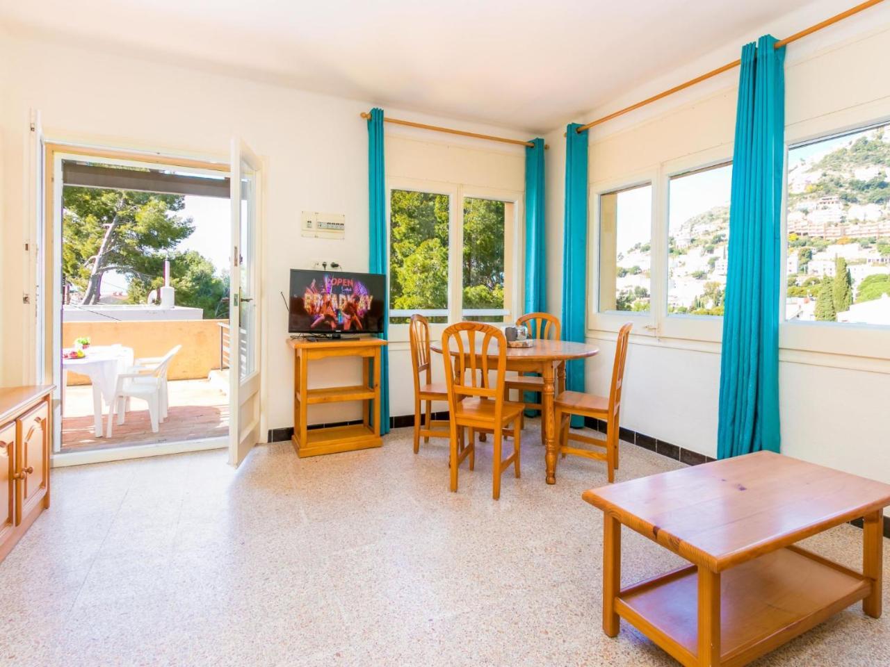 Apartment Velazquez-2 By Interhome روساس المظهر الخارجي الصورة